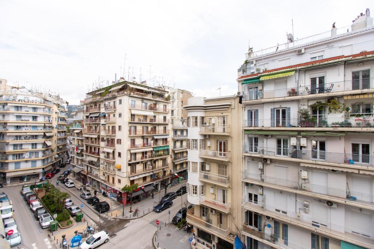 Downtown Luxury Boutique Suites : The Yellow Suite Thessaloniki Exterior photo